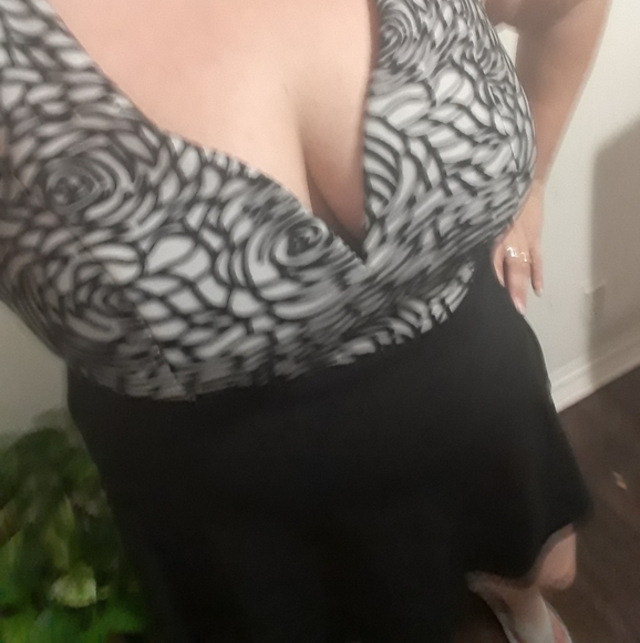 Sexy fun Dress with shorts underneath 3x - Picture 4 of 8